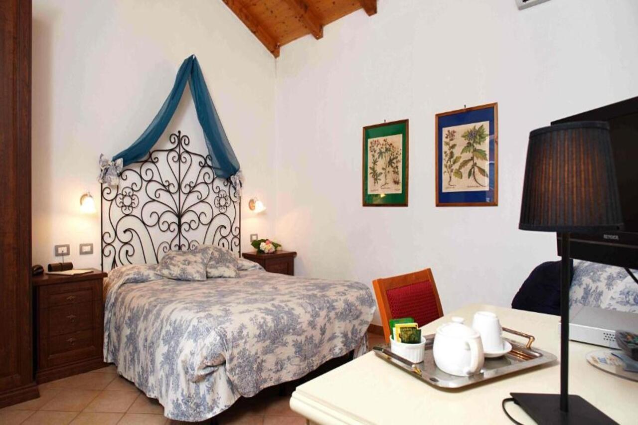 Hotel Del Borgo Sestri Levante Exterior foto