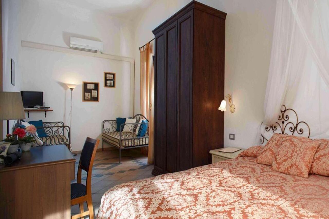 Hotel Del Borgo Sestri Levante Exterior foto